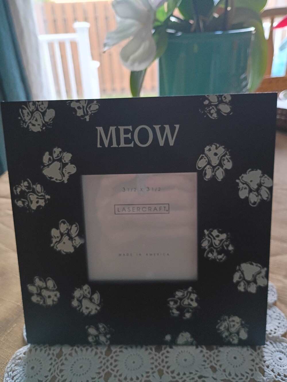 Cat Frame, "Meow", 3 1/2 X 3 1/2, Lasercraft, NWT